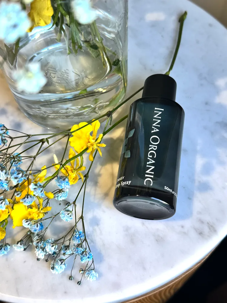 童顏有機藍艾菊睡月靜好舒眠噴霧，50ml／1050元。張家玲攝