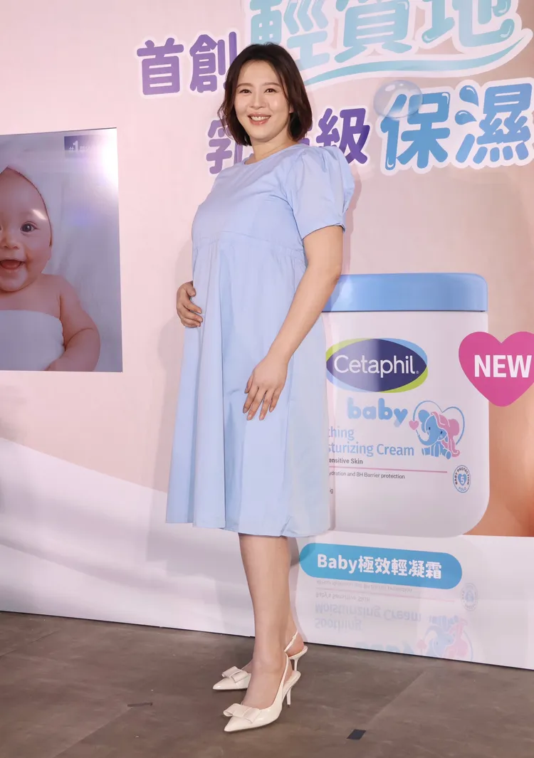劉品言今挺著7個月孕肚出席舒特膚活動。莊宗達攝