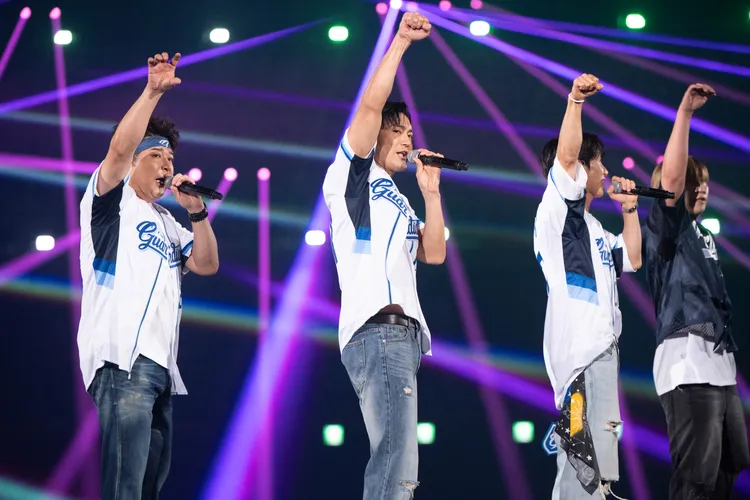 L.S.S.讓大巨蛋瘋狂。  富邦悍將提將