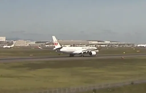 發動機空中故障!日航班機緊急折返北海道