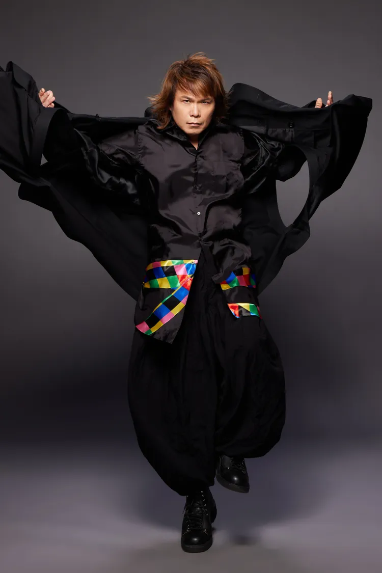 伍佰預告要唱很多很久沒聽到的老歌。Simple Life 簡單生活節提供