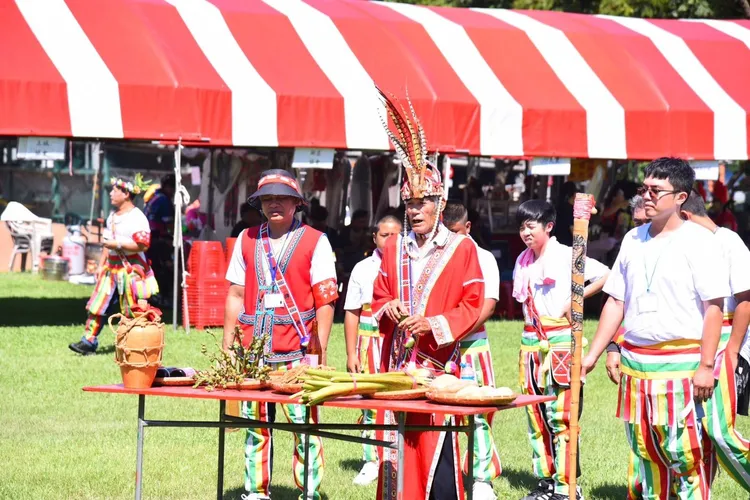 「原住民族歲時祭儀」活動讓傳統文化記憶能夠安放、儀式得以延續。公所提供