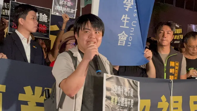 師大學生會會長黃莨騰。江孟謙攝