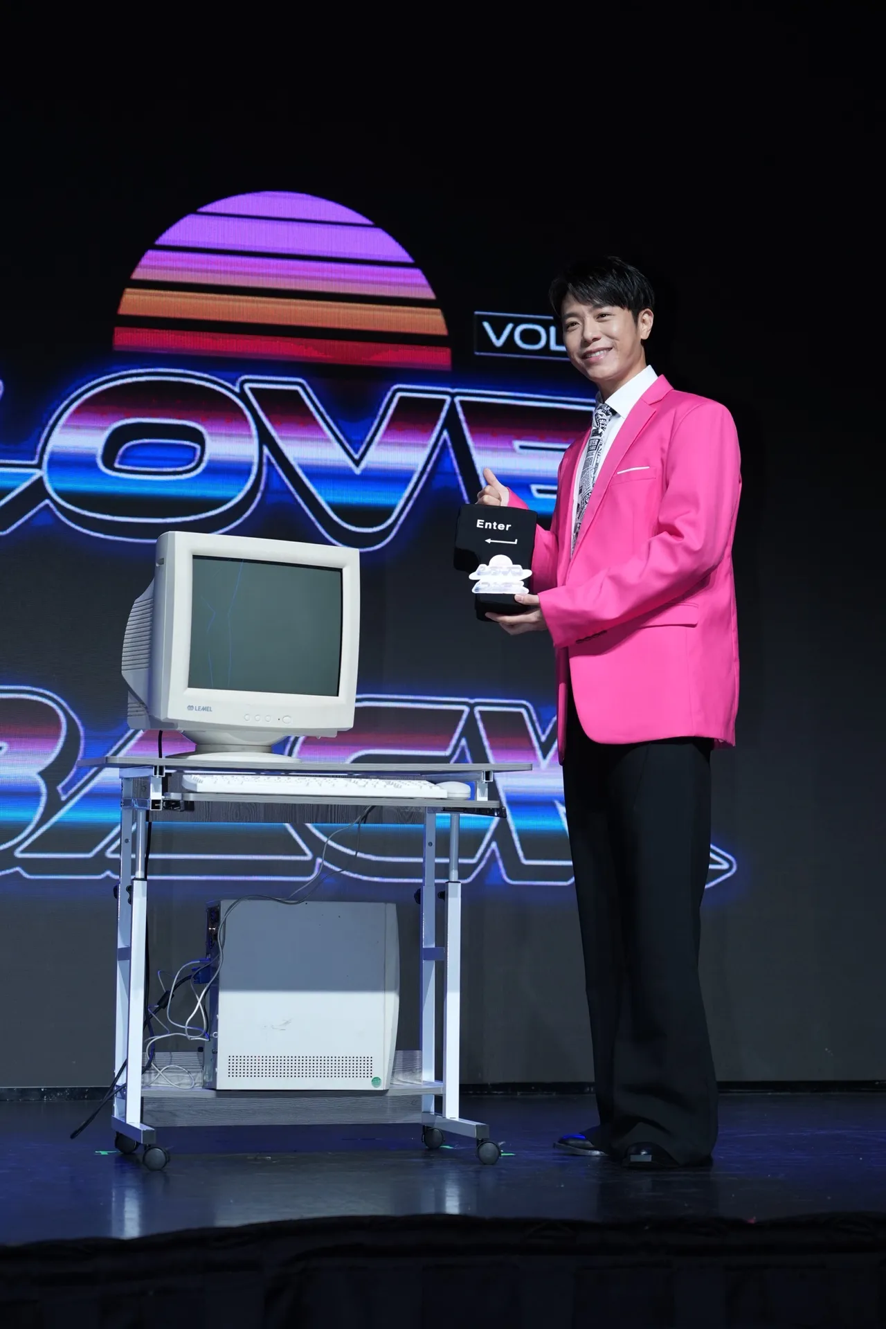 韋禮安推出新單曲並假設「韋宇宙」網站,邀粉絲線上同樂。彭欣偉攝