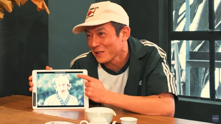 陳冠希翻到《東成西就》經典香腸嘴，聊得很開心。翻攝ZONED YT