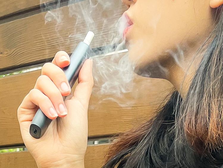 加熱菸10月上市！民團批「先上車後補票」　國健署說話了
