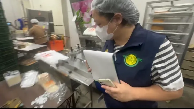 業者喊冤認為是對方保存問題，又質疑是離職員工挾怨報復。衛生局提供