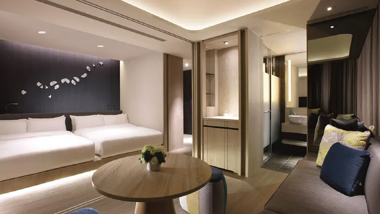 礁溪晶泉丰旅泉思家庭套房，四人共享溫馨假期。晶泉丰旅提供