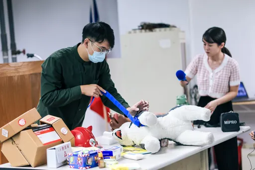 9/21国家防灾日!人宠共学 高雄市动保处传授狗猫防灾急救包与外伤处理