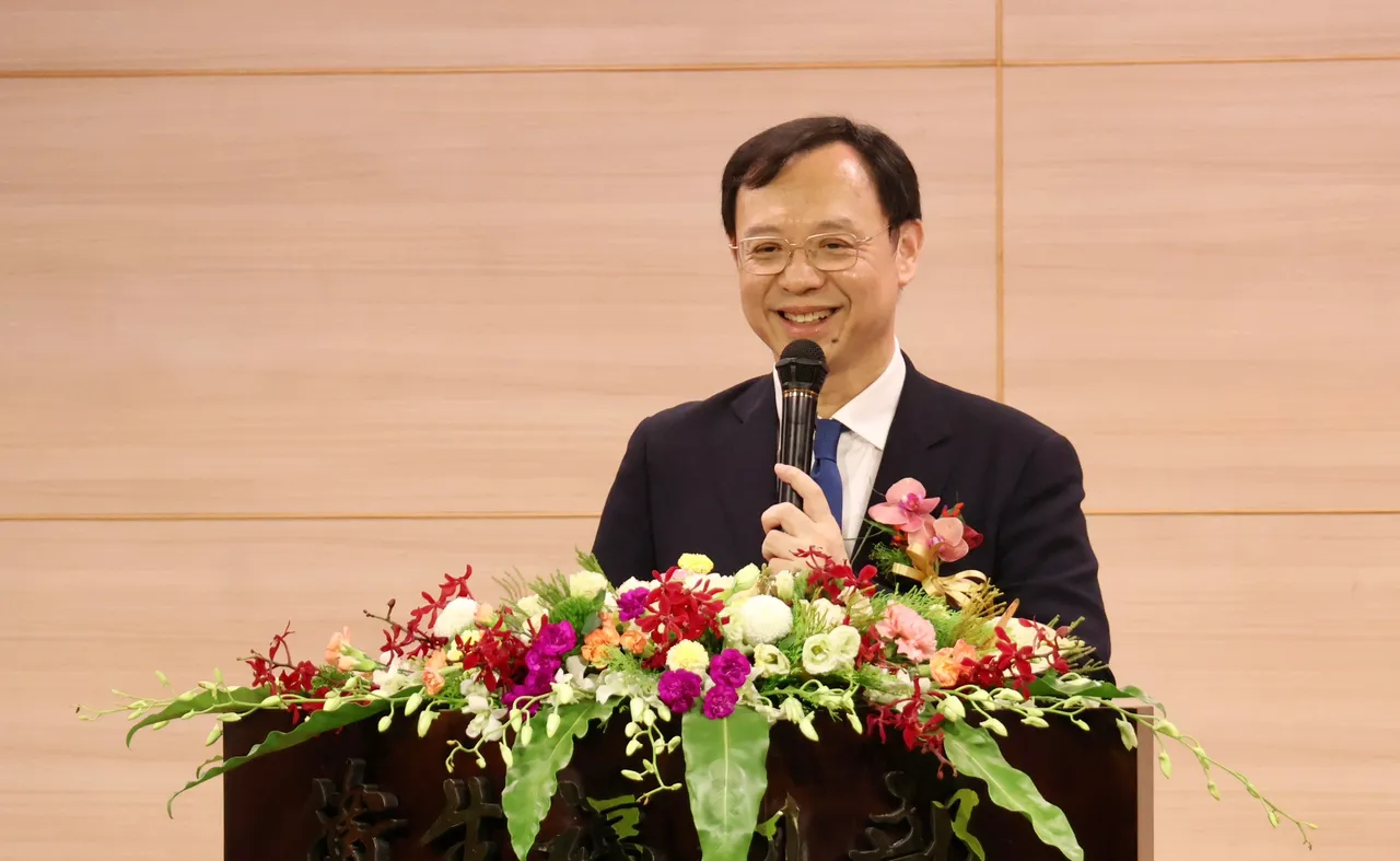 卫福部长交接典礼 新任卫福部长石崇良。庄宗达摄