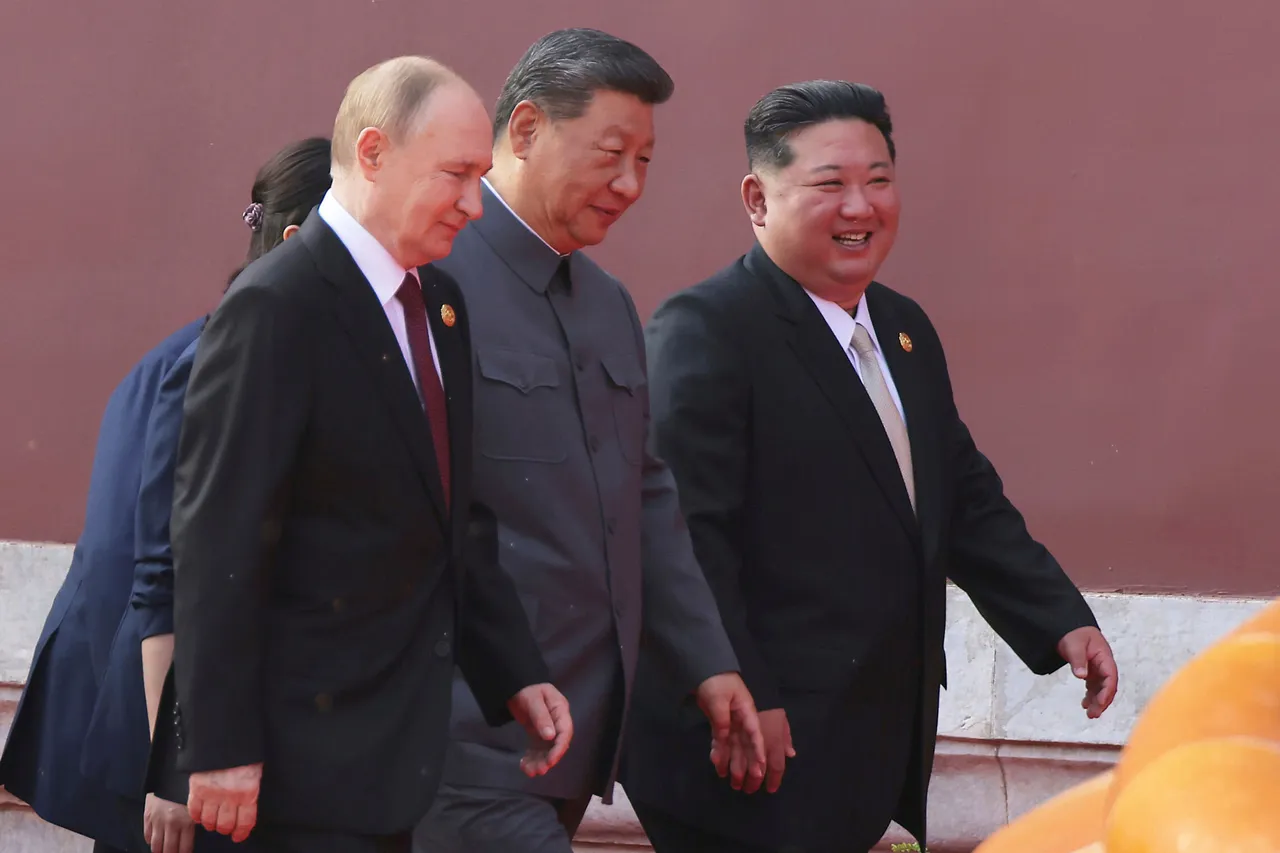 俄羅斯總統普丁(左起)9月3日在北京與中國國家主席習近平、北韓領導人金正恩會面。美聯社