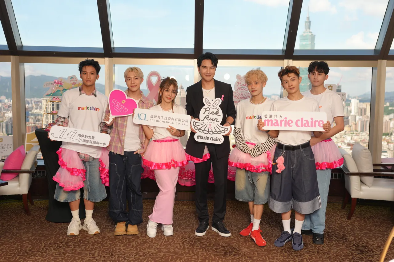 新生代偶像VERA,与抗癌女战士崔咪、实力派演员谢佳见合影。美丽佳人提供