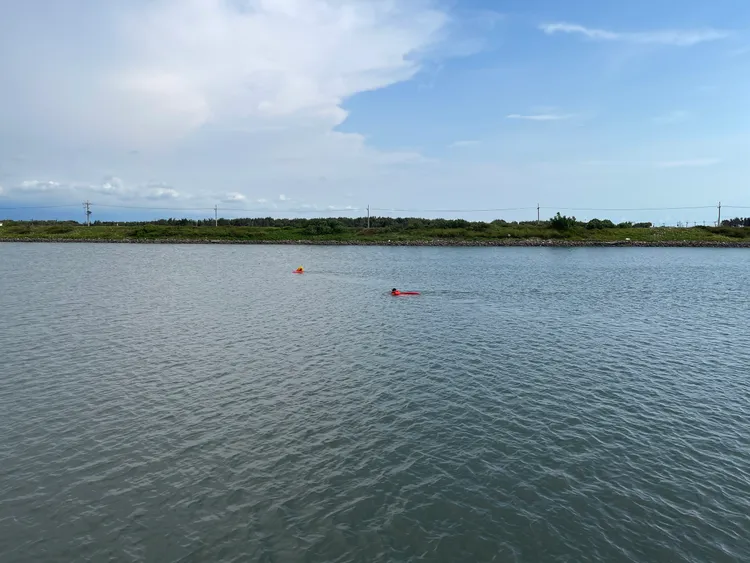 許姓建教生白天在團膳廠上班，晚上搭車1小時回台南上課，校方將全力協助家屬處理後續。民眾提供