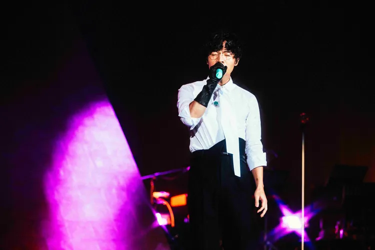 盧廣仲自曝曾因霸凌害怕人群。寬宏藝術x添翼文創提供