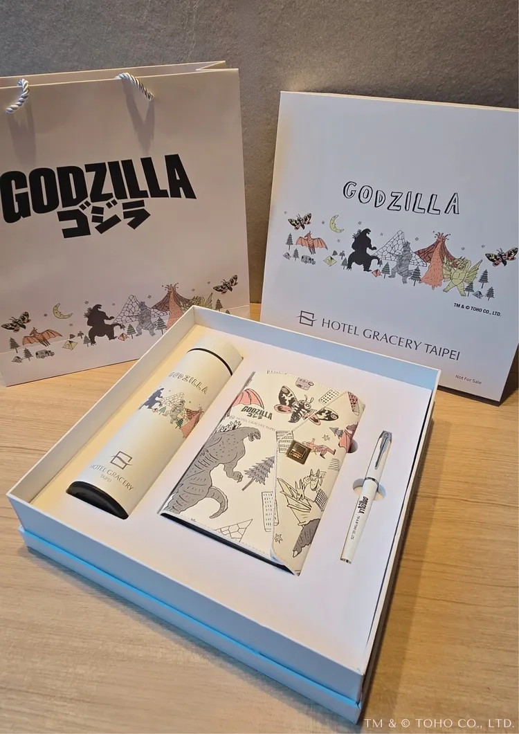 入住「哥吉拉・台北登陸」主題房 贈送《哥吉拉-1.0》禮盒。業者提供