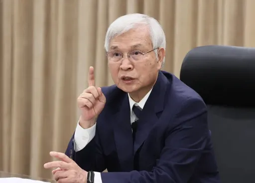 民怨让他继续烧 央行不升息不升准未松绑房市信用管制