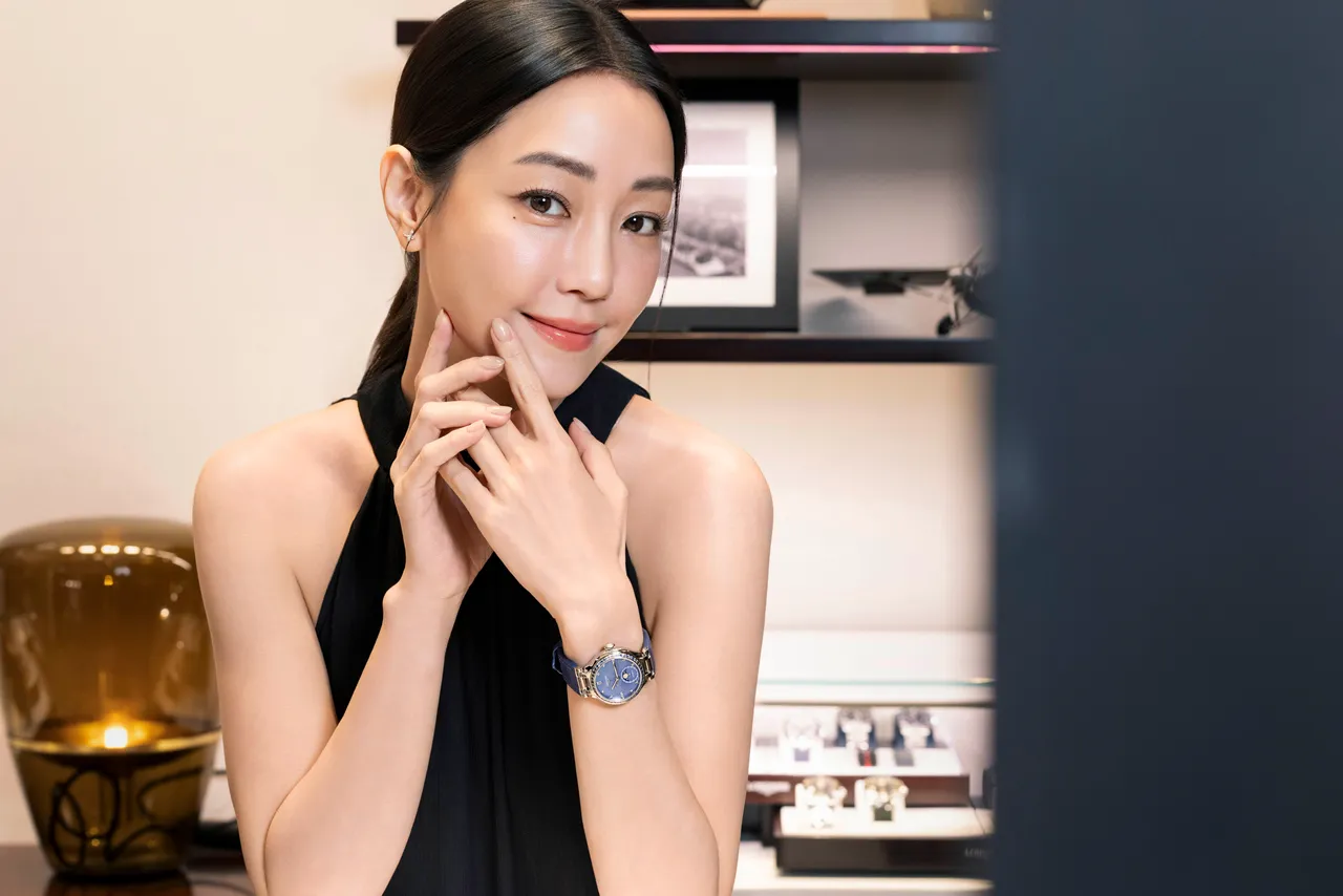 謝欣穎演繹浪琴新月系列PRIMALUNA腕錶新作,用美美新錶轉換分手心情。品牌提供