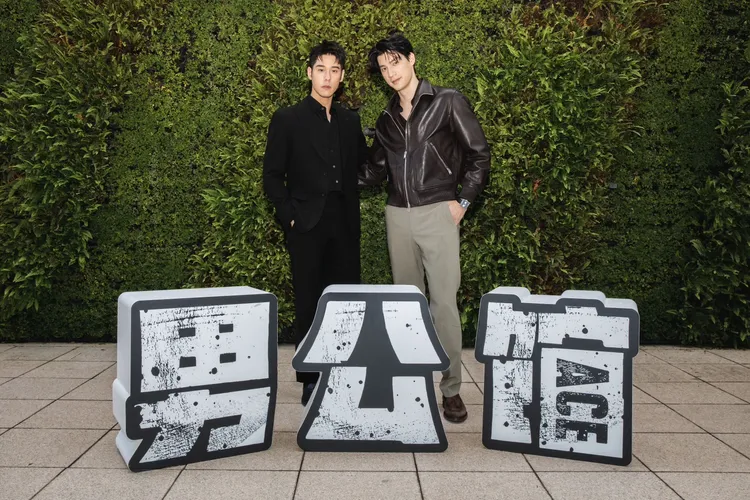 周予天(左)、羅宏正為溫泉戲斷水24小時，結果白忙一場。達騰娛樂提供