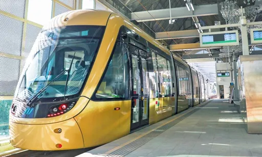 強颱樺加沙外圍環流強陣風 安坑輕軌列車降速行駛!新北「這9區」要留意