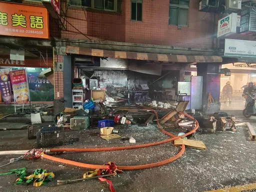 新北芦洲自助餐店气爆酿火警!7人受伤送医