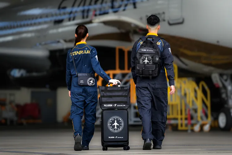 聯名形象拍攝由星宇航空機務人員親自上陣演繹。品牌提供