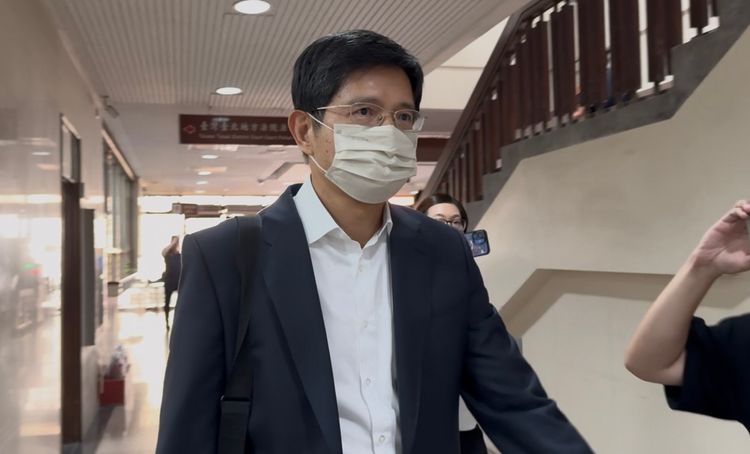 會計師豪捐柯文哲500萬　蔡明興被波及怒問：搞什麼碗糕