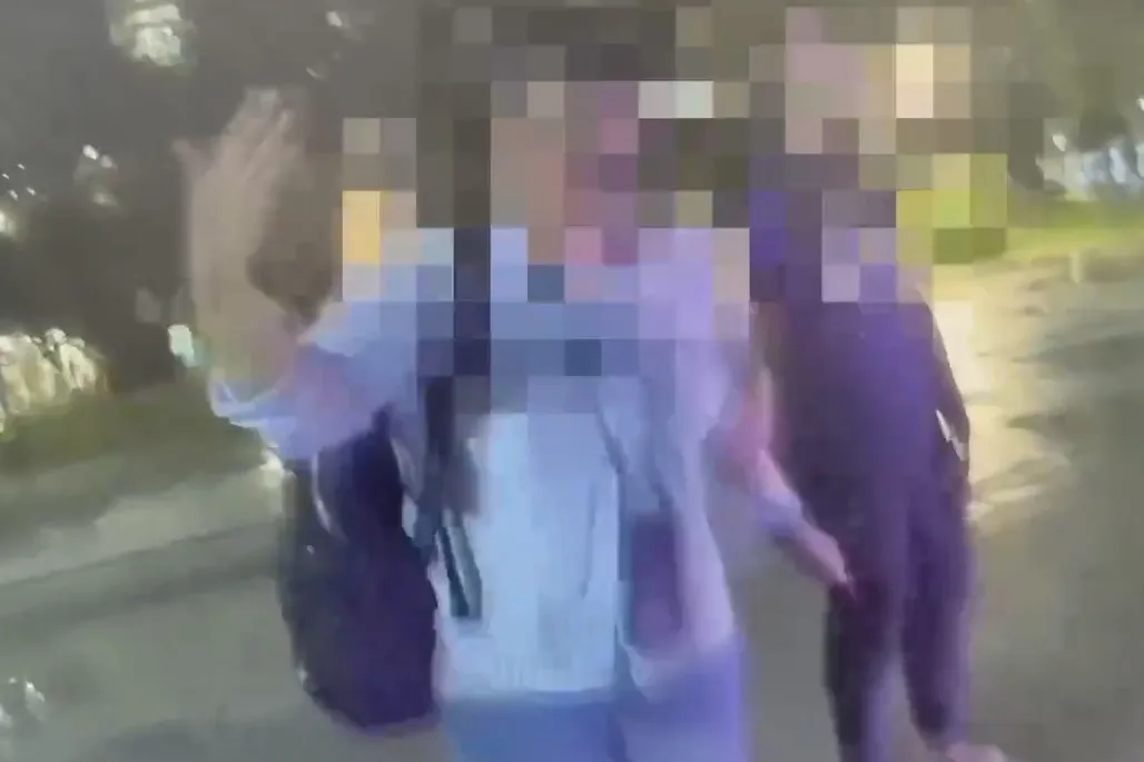 同车女子连坐开罚。警方提供
