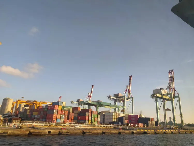 关务署今公布最新统计,自112年1月1日至114年10月29日,海关已查获未经检疫猪肉制品3,445件、3,044公斤,均移送农业部防检署依动物传染病防治条例裁处。许丽珍摄