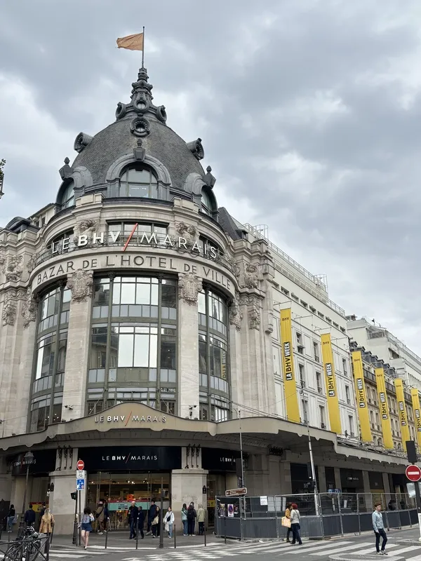 Shein計畫進駐法國BHV百貨，引發反彈。中央社