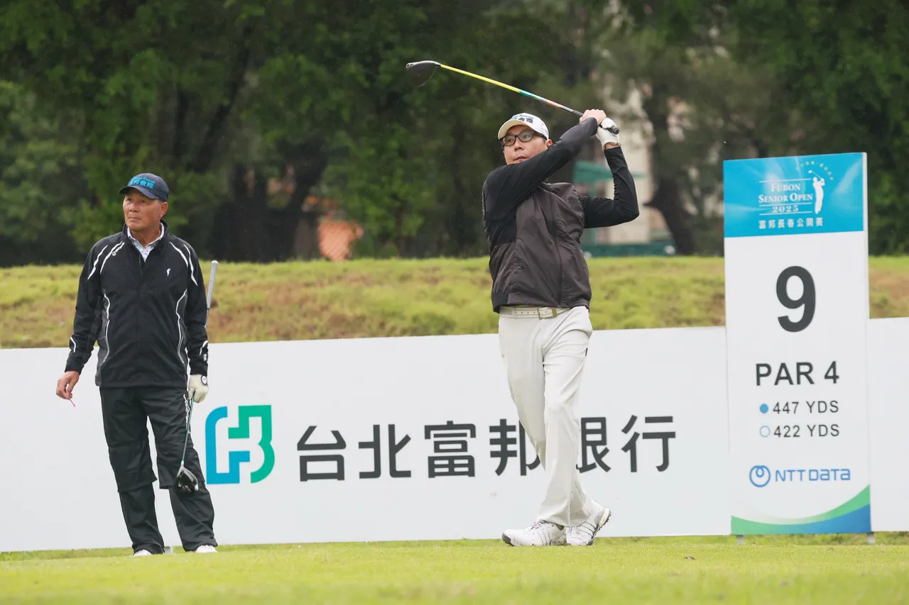 台湾规模最大、历史最悠久的职业长春高球赛—富邦长春公开赛今(29日)在老淡水球场重磅开打。富邦金控提供