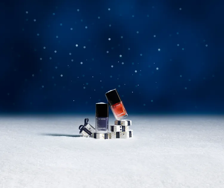 香奈兒時尚釉光指甲油，各1100元。品牌提供