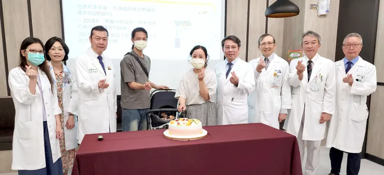 換腎不換夢，林女士在腎臟移植10多年後後，在奇美醫院跨團隊幫助下，順利懷孕剷下男嬰，成為該院首名成功案例。奇美醫院提供