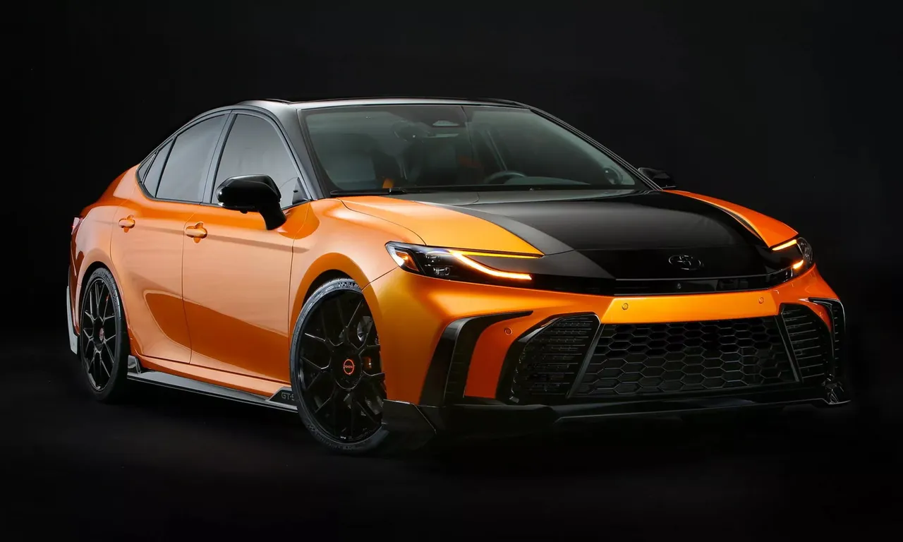 【SEMA 2025】Toyota Camry GT-S Concept化身性能房車 運動化造型吸睛登場