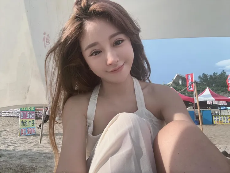 网美「护理系女神」谢侑芯昨惊传在国外猝逝。翻摄谢侑芯Threads