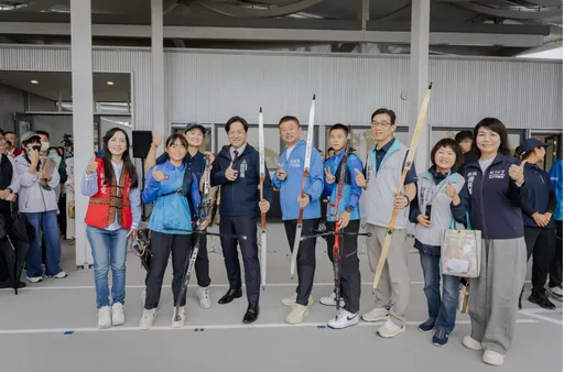 富禮國中射箭館啟用!邱臣遠:實踐高虹安「新竹好學」教育理念