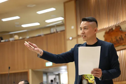 新北青少年坠楼频传!陈伟杰质疑校安网亟需补强 教育局承诺提精进方案