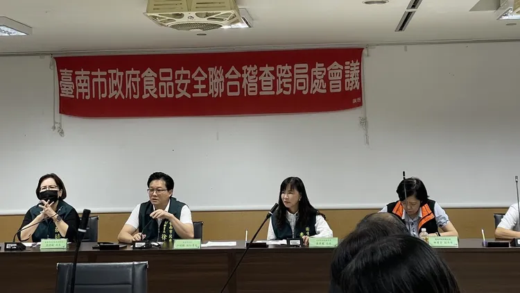 南市府27日召开食安会议,强化后市场及餐桌端管理。翻摄画面