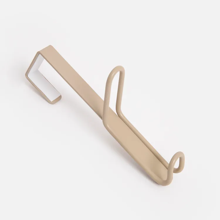 出門前總是要搭配娃包、帽子、鑰匙圈的粉絲們有福了！「伊登直立門後雙鉤」上下雙勾設計能充分利用門後的垂直空間，挑選OOTD好方便。業者提供