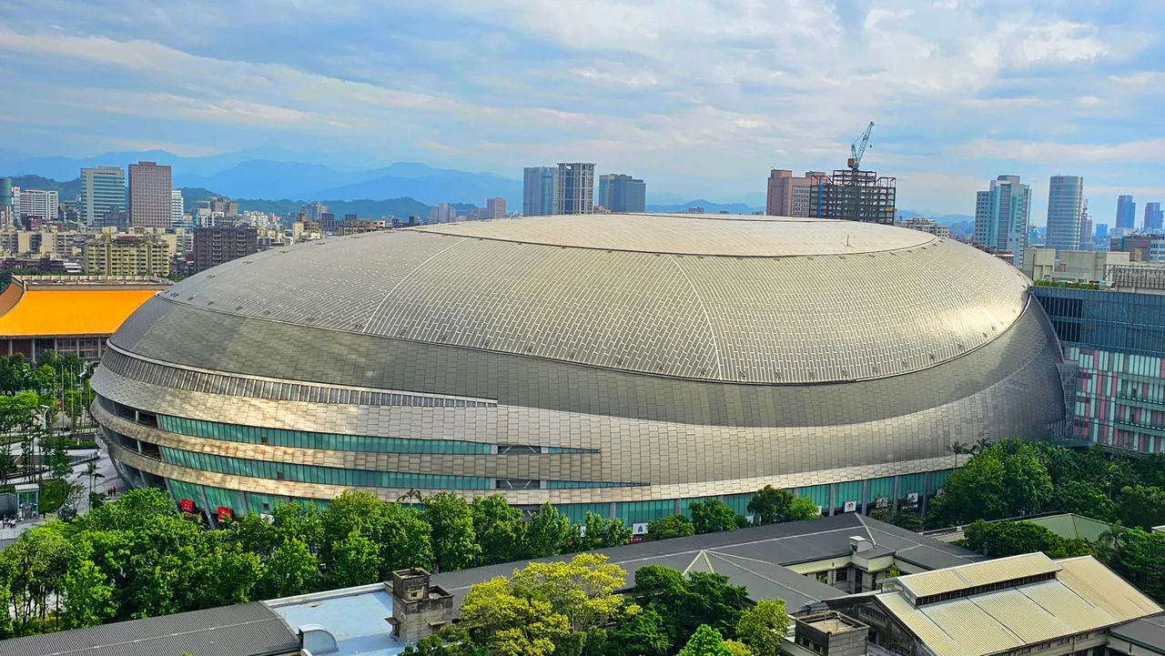 警方将对台北大巨蛋周边进行维安。资料照片