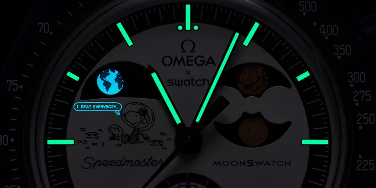 Snoopy插圖藏有1句在紫外光下才會顯現的短語「I BEAT EVERYBODY」。品牌提供