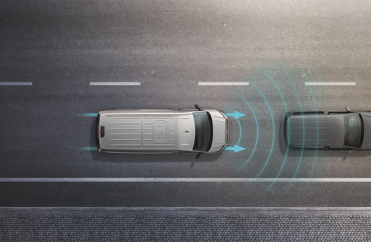 新年式Caddy Cargo首度標配智能駕駛輔助系統，包括Front Assist車前碰撞預警系統（含AEB自動緊急煞車與行人偵測功能）、Lane Assist車道維持及偏移修正輔助。業者提供