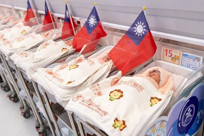 竹县国庆宝宝。新竹县府提供