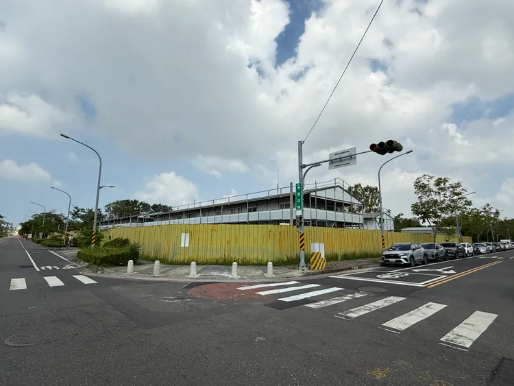 新都心重劃區未來有好市多設點與台南小巨蛋招商，在台南市心屬重大建設密集區。葉家銘攝