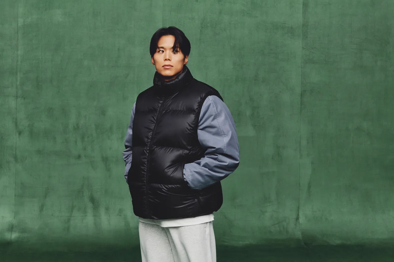 Amotti穿著lululemon Always Down 羽绒背心,8480元。品牌提供