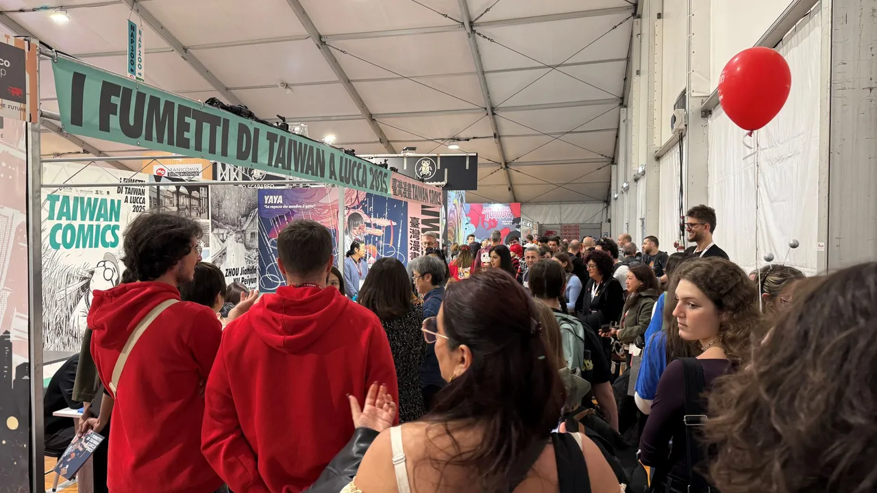 台湾馆开幕派对出席踊跃,一度导致现场动线壅塞。驻义大利代表处文化组提供