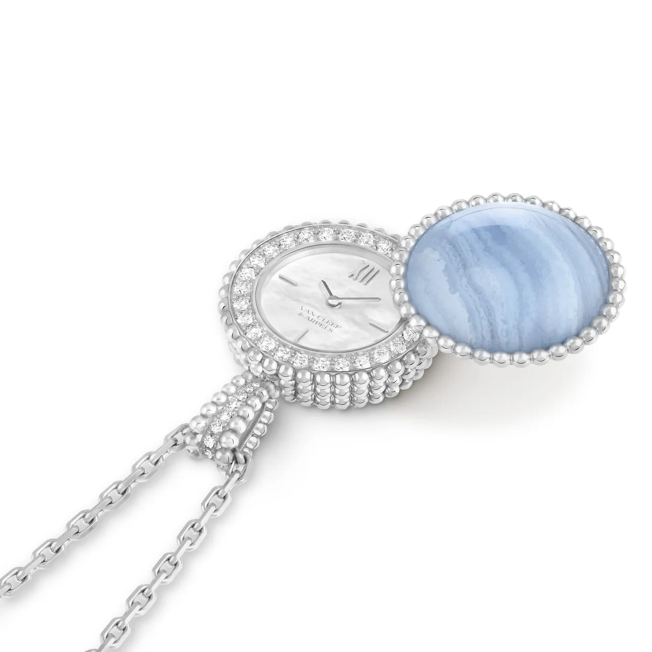 Van Cleef & Arpels Perlée Secret吊坠表,18K白金、玉髓、珍珠母贝、钻石。品牌提供