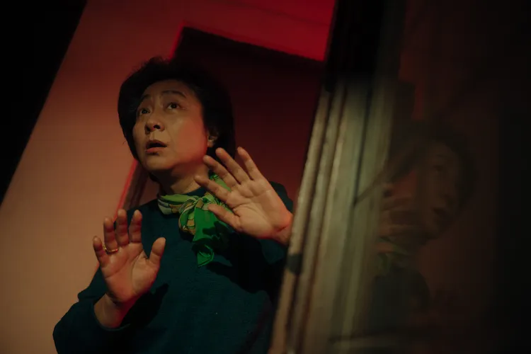 楊麗音飾演失智長者。客委會、客家電視台提供