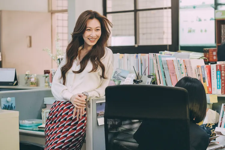 直到陳慧翎把《媽，別鬧了！》曾凱特一角交給她，曾莞婷才被其他導演看見。草舍文化提供