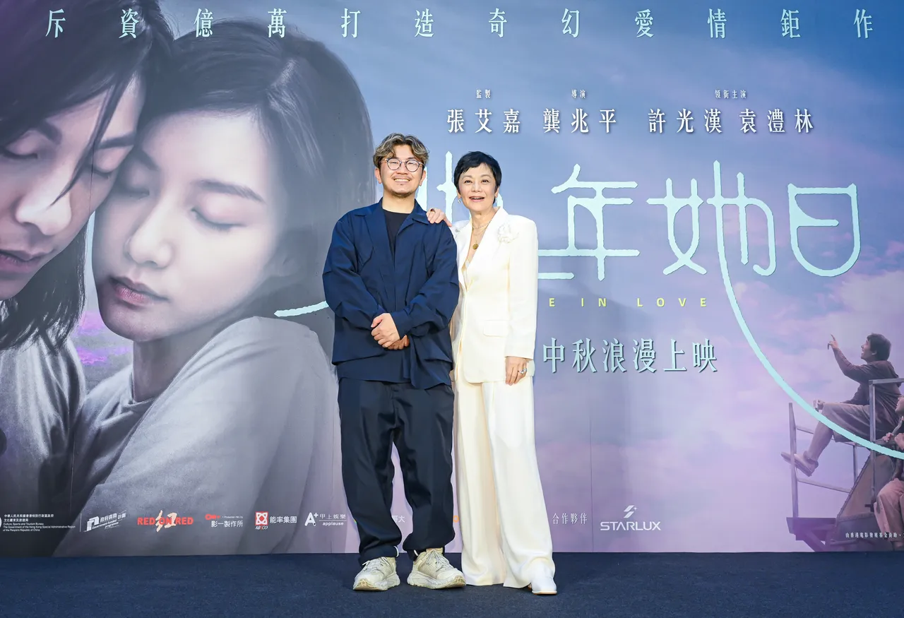 张艾嘉(右)与龚兆平相识多年。甲上提供
