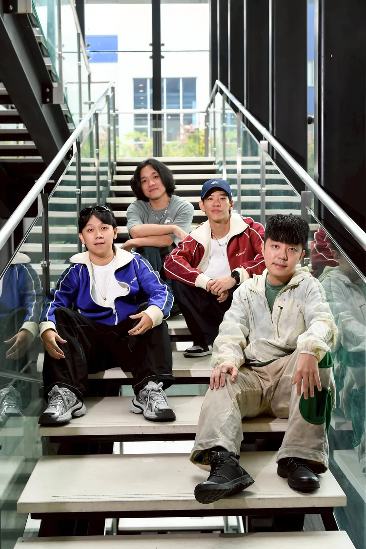 「浪漫里」正式出道。三立提供